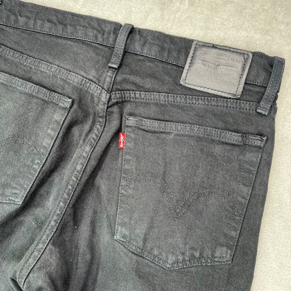 Levis Premium Jeans Womens 26 Black Wedgie Straight American Button Fly Denim - Picture 14 of 14